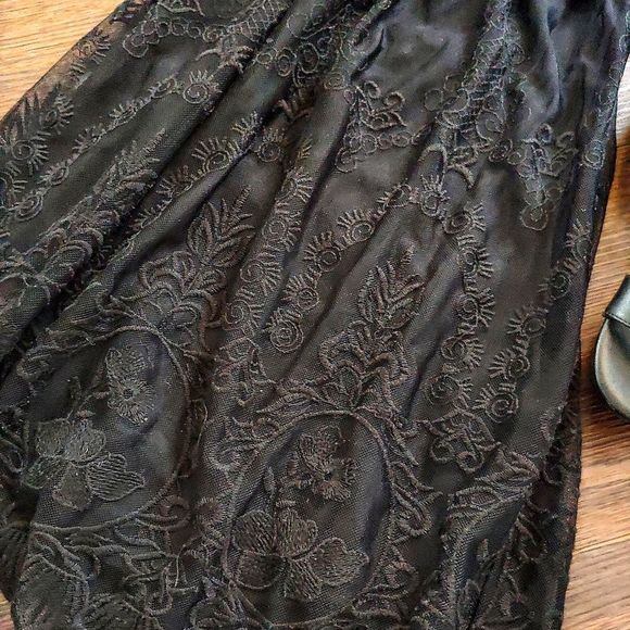 Black Lace Backless Dress Medium - Picture 3 of 8